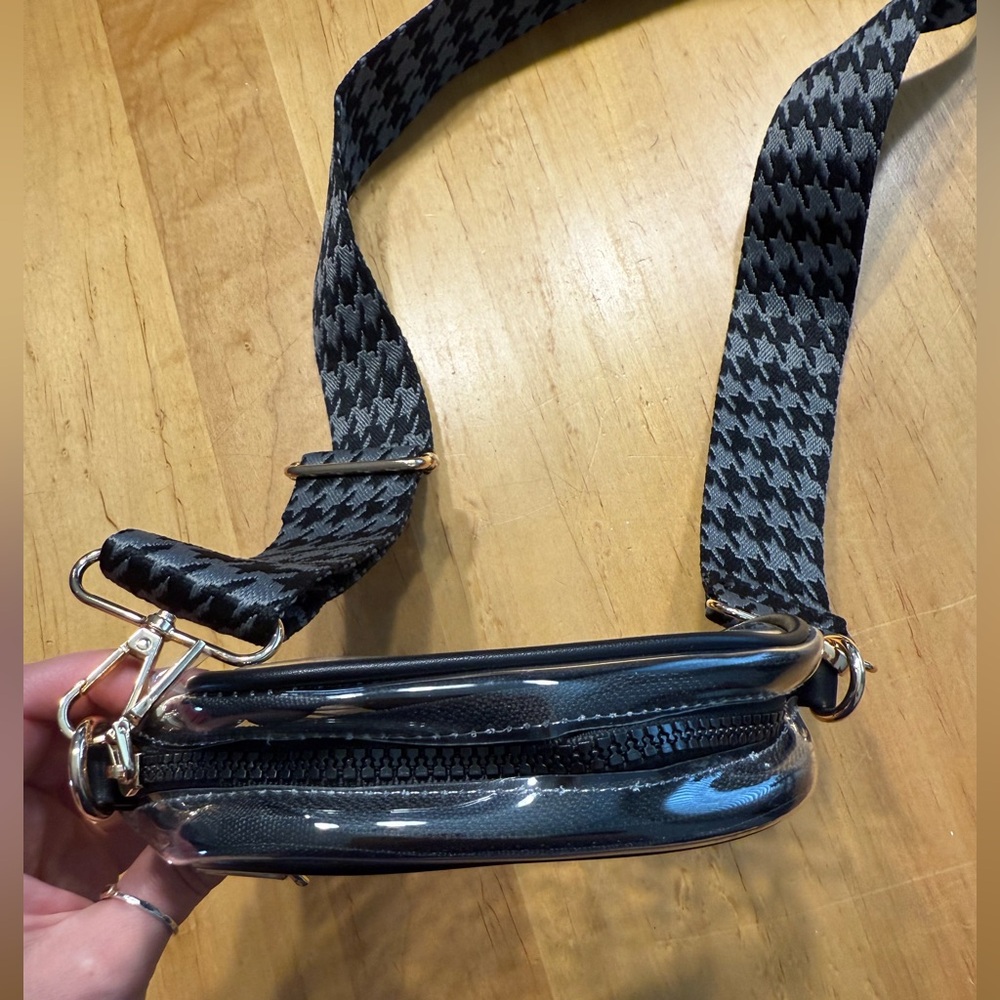 Clear stadium / concert purse - Picture 3 of 5